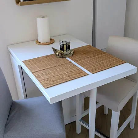 Appt Lumineux Refait à Neuf, Vers Place Stalingrad *